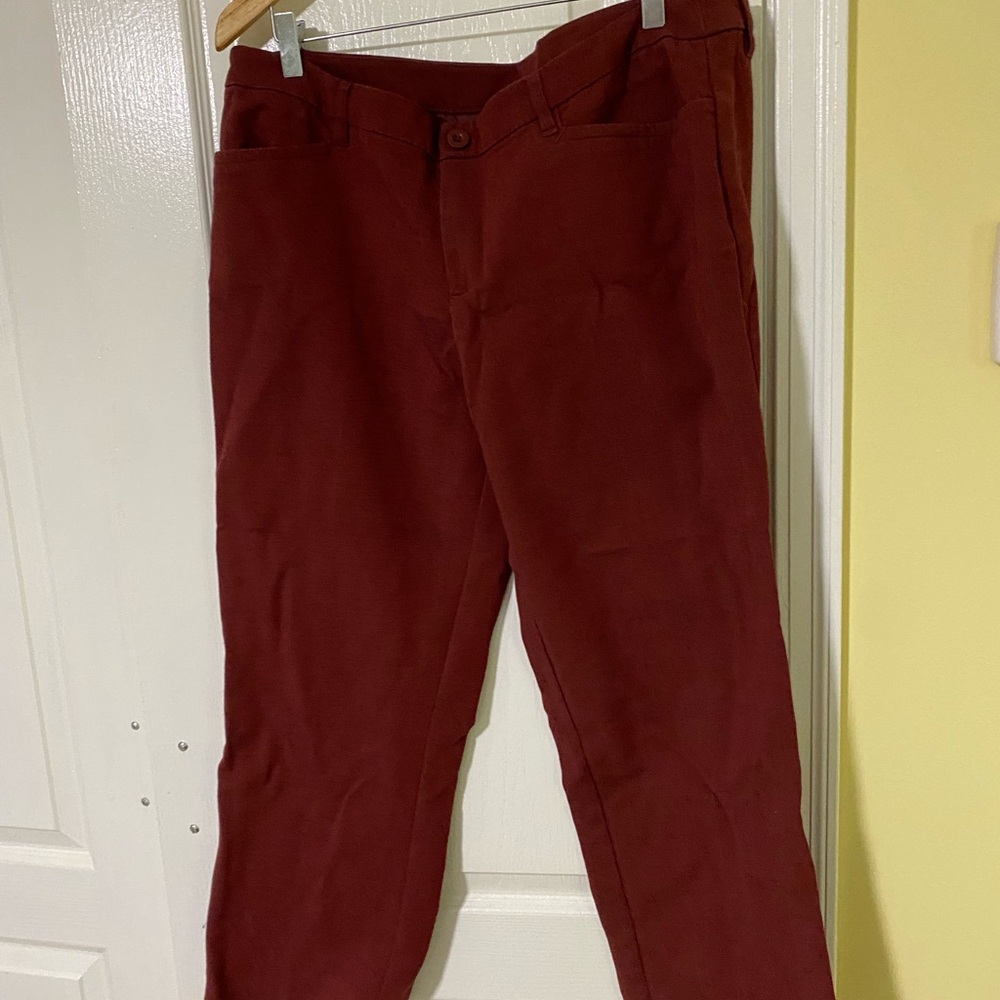 Women’s Burgundy Pants